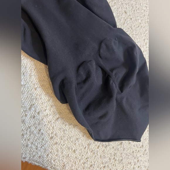 Skims Black Bodysuit size Small - Picture 7 of 9